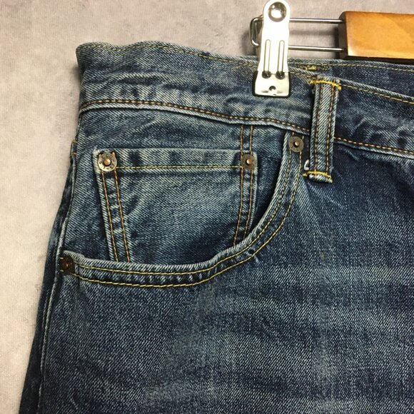 Levis Mens 501 Original Fit Blue Jeans size 40x34 Premium Denim Button Fly - Picture 8 of 15
